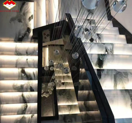 পেশাদার হোটেলে আধুনিক অভ্যন্তর নকশার জন্য বুকমেটেড পান্ডা হোয়াইট মার্বেল সিঁড়ি