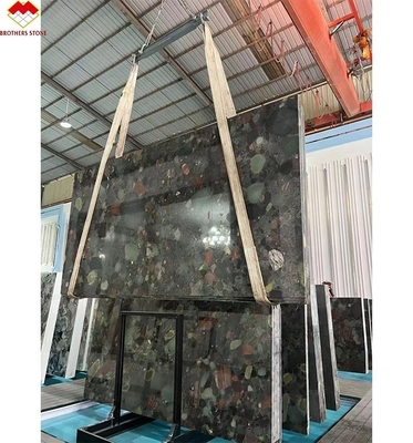 চার মৌসুমের ব্রাজিল সবুজ কোয়ার্টজাইট পাথর বহু রঙের গ্রানাইট টেবিল এবং প্রাচীর সজ্জা প্যানেল অভ্যন্তরীণ জন্য কাস্টমাইজড