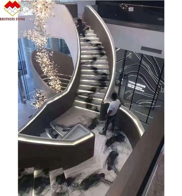 LED আলো এবং অ্যান্টি-স্লিপ ডিজাইনের সাথে ইনডোর হোনড ফিনিস প্রাকৃতিক পাথর স্পাইরাল সিঁড়ি