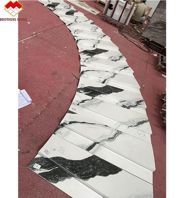 ইনডোর ওয়াশবো কম্পোনেন্ট অ-স্লিপ ম্যাট / হোনড ফিনিস সহ সিন্টারড স্টোন স্পাইরাল সিঁড়ি
