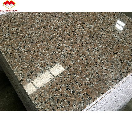 ২৭০০ কেজি/এম৩ গ্রানাইট ঘনত্ব জি৬৩৬ স্ল্যাব আধুনিক ডিজাইন ভিলার জন্য গ্রাফিক গোলাপী পর্ণ