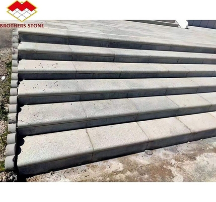 চীনা গ্রানাইট বিলাসবহুল বহিরঙ্গন সাদা গ্রানাইট মাপ কাটা ফ্ল্যাশ স্ল্যাবস মেঝে সিঁড়ি জন্য