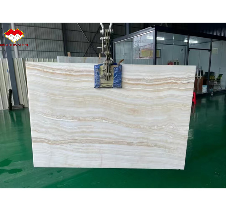 আধুনিক সাদা পাথরের আকারে পোলিশ ব্যাকলাইট ওনিক্স ওয়াল প্যানেল এবং কাউন্টারটপ বড় স্ল্যাব