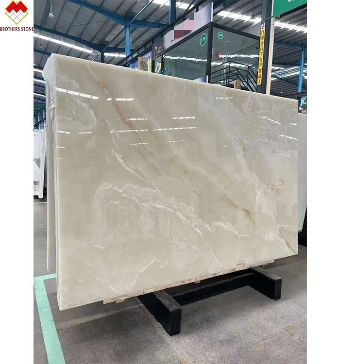 ব্যাকলাইট রয়েল হোয়াইট ওনিক্স মার্বেল স্ল্যাব কাস্টমাইজযোগ্য টেবিল কাউন্টারটপ এবং ওয়াল প্যানেলের জন্য